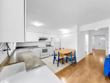 Primary Bedroom Photo of 7900 Frobisher Drive, Richmond, BC