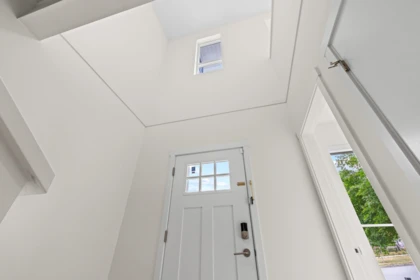 Laundry Room Photo of 16 16560 17a Avenue, Surrey, BC