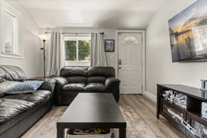 Breakfast Nook Photo of 325 Hudson Bay Street, Hope, BC