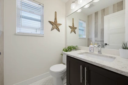 Laundry Room Photo of 12057 238 Street, Maple Ridge, BC