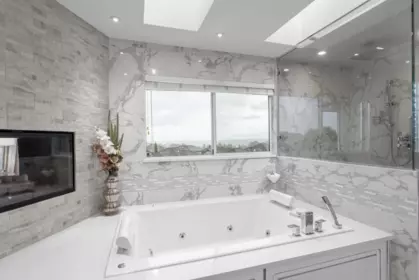 Entry Foyer Photo of 816 Citadel Drive, Port Coquitlam, BC