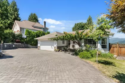 47465 Swallow Crescent, Chilliwack, BC, Chilliwack — Single Family Residence for sale