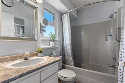 Laundry Room Photo of 47465 Swallow Crescent, Chilliwack, BC