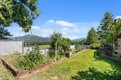 Outdoor Kitchen Photo of 47465 Swallow Crescent, Chilliwack, BC