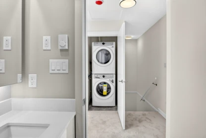 Mudroom Photo of 46 4337 Boundary Road, Richmond, BC