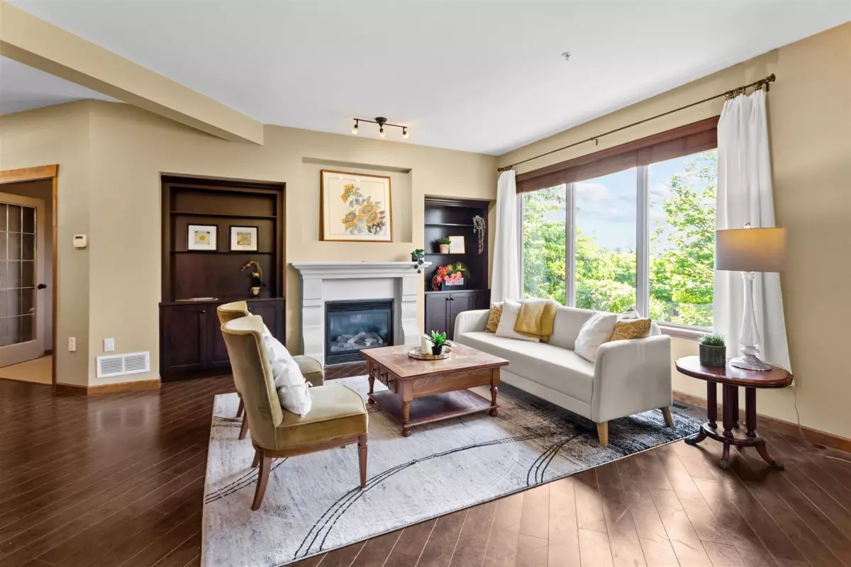 Family Room Photo of 90 24185 106b Avenue, Maple Ridge, BC