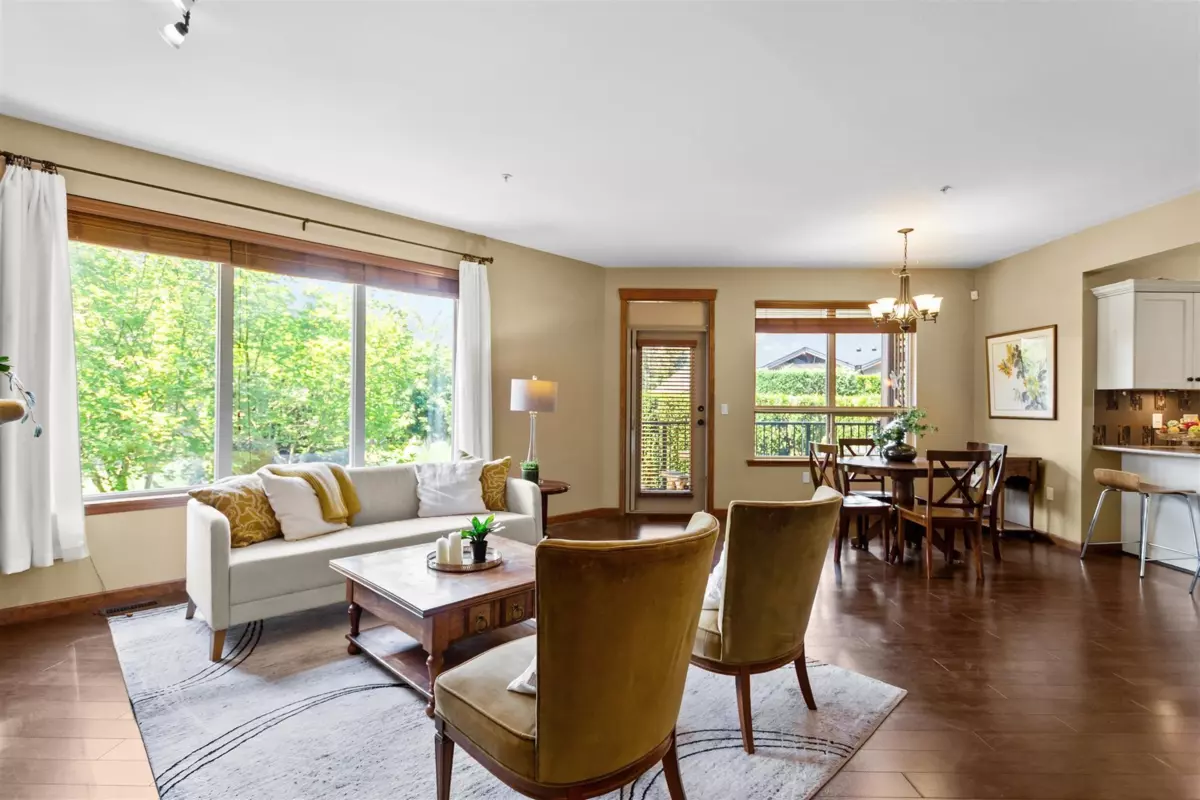 Living Room Photo of 90 24185 106b Avenue, Maple Ridge, BC