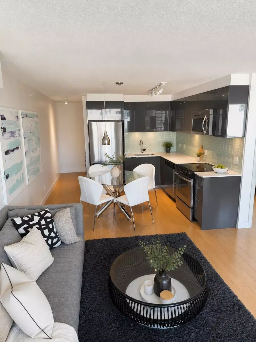 Family Room Photo of 702 1325 Rolston Street, Vancouver, BC