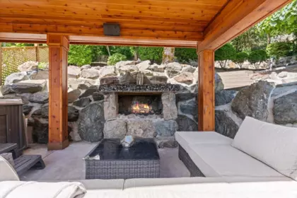 Outdoor Kitchen Photo of 2655 Stonecroft Drive, Abbotsford, BC