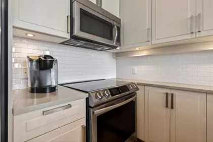 Guest Bathroom Photo of 417 2307 Ranger Lane, Port Coquitlam, BC