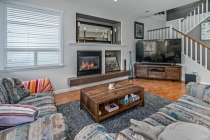 19141 68 Avenue, Surrey, BC, Surrey — Single Family Residence for sale
