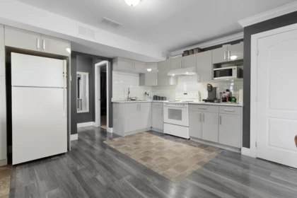 Mudroom Photo of 7977 D'herbomez Drive, Mission, BC