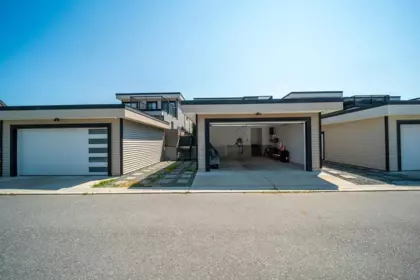 Outdoor Kitchen Photo of 12277 Shinde Place, Richmond, BC
