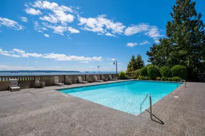 Outdoor Patio Photo of 807 150 24th Street, West Vancouver, BC