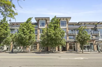 324 1330 Marine Drive, North Vancouver, BC, North Vancouver — Apartment/Condo for sale