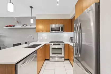 Kitchen Photo of 324 1330 Marine Drive, North Vancouver, BC