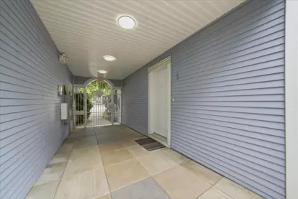 1 7128 17th Avenue, Burnaby, BC, Burnaby — Townhouse for sale