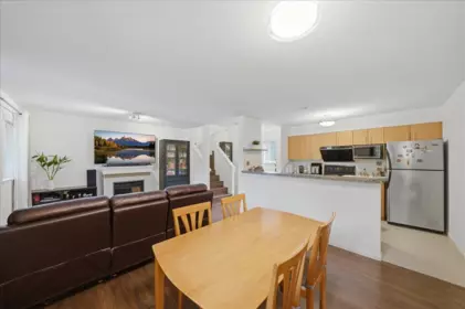Laundry Room Photo of 1 7128 17th Avenue, Burnaby, BC