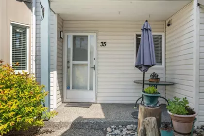 35 45435 Knight Road, Chilliwack, BC, Chilliwack — Townhouse for sale