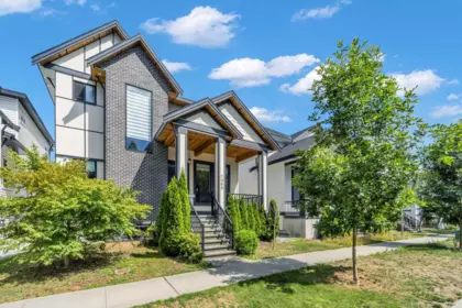 7068 194 Street, Surrey, BC, Surrey — Single Family Residence for sale