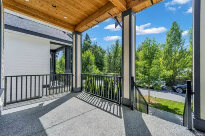 7068 194 Street, Surrey, BC, Surrey — Single Family Residence for sale