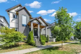 7068 194 Street, Surrey, BC