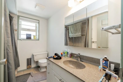 Hallway Photo of 13852 Malabar Avenue, White Rock, BC