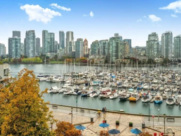 521 666 Leg In Boot Square, Vancouver, BC, Vancouver — Apartment/Condo for sale