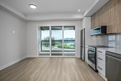 408 34395 Gladys Avenue, Abbotsford, BC, Abbotsford — Apartment/Condo for sale