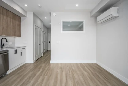 Primary Bedroom Photo of 408 34395 Gladys Avenue, Abbotsford, BC