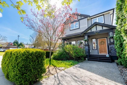 24330 102 Avenue, Maple Ridge, BC, Maple Ridge — Single Family Residence for sale