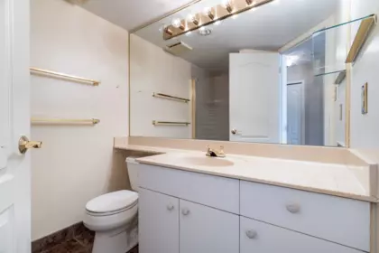 Laundry Room Photo of 903 69 Jamieson Court, New Westminster, BC