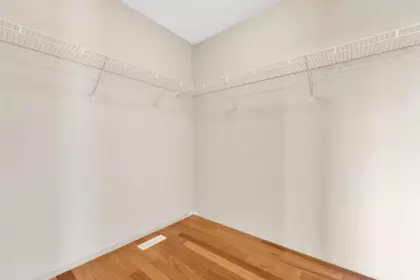 Mudroom Photo of 20135 121st Avenue, Maple Ridge, BC