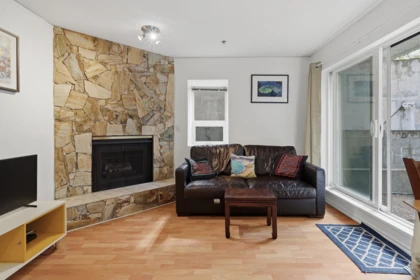 101 2295 Pandora Street, Vancouver, BC, Vancouver — Apartment/Condo for sale