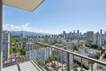 2501 2055 Pendrell Street, Vancouver, BC, Vancouver — Apartment/Condo for sale