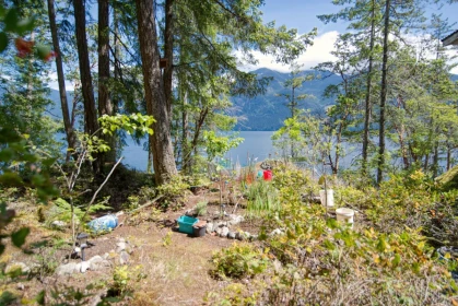Powder Room Photo of Block 1 Jervis Inlet Beach, Egmont, BC
