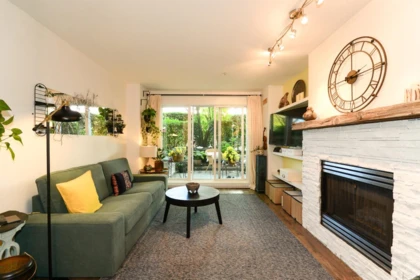Entry Foyer Photo of 104 12639 No. 2 Road, Richmond, BC