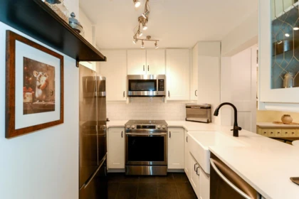 Kitchen Photo of 104 12639 No. 2 Road, Richmond, BC
