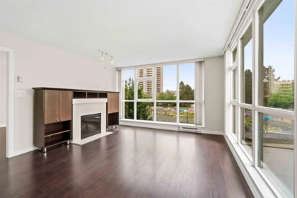 Walk-In Closet Photo of 402 4400 Buchanan Street, Burnaby, BC