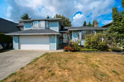15477 93a Avenue, Surrey, BC, Surrey — Single Family Residence for sale
