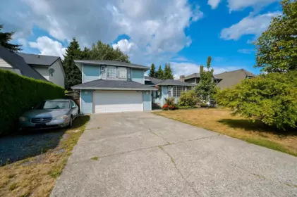 15477 93a Avenue, Surrey, BC, Surrey — Single Family Residence for sale