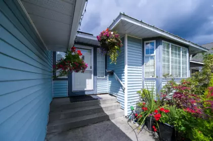 15477 93a Avenue, Surrey, BC, Surrey — Single Family Residence for sale