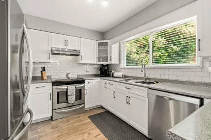 Breakfast Nook Photo of 1237 Ioco Road, Port Moody, BC