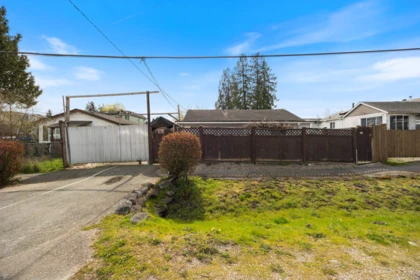 12710 113b Avenue, Surrey, BC, Surrey — Single Family Residence for sale