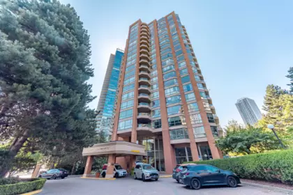 Swimming Pool Photo of 201 4350 Beresford Street, Burnaby, BC
