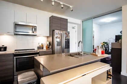 Hallway Photo of 218 13963 105 Boulevard, Surrey, BC