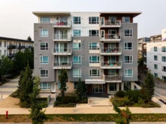 218 13963 105 Boulevard, Surrey, BC