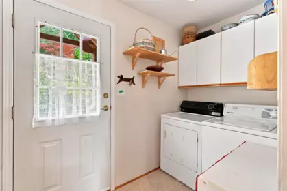Family Room Photo of 1635 Grady Road, Gibsons, BC