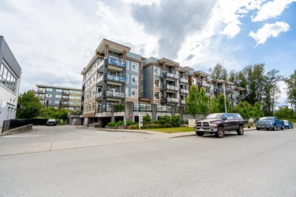 307 45562 Airport Road, Chilliwack, BC, Chilliwack — Apartment/Condo for sale