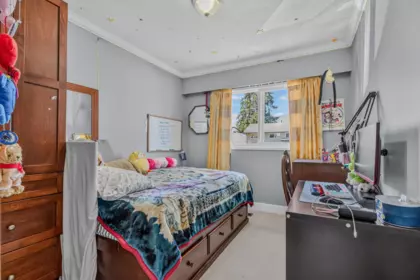 Basement Recreation Room Photo of 9656 125 Street, Surrey, BC